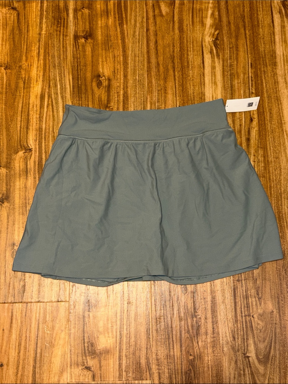 SPANX women 1x XL Bare Essential Skort skirt fennel Green athletic casual nwt